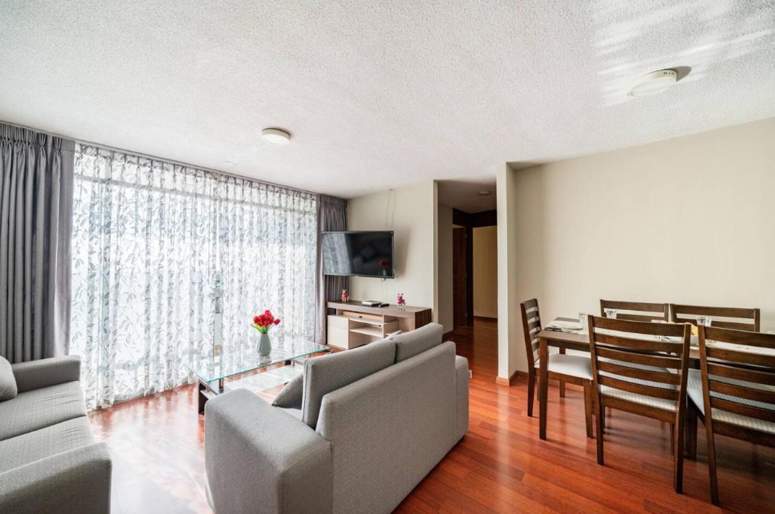 Apartamentos Estela En Alameda Colonial - 5Km Aeropuerto Jorge Chavez リマ エクステリア 写真